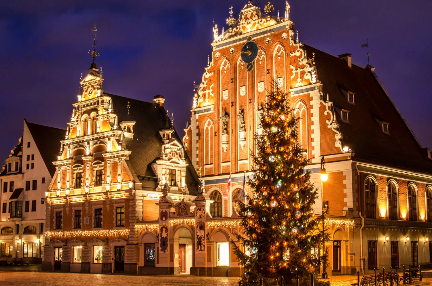 Riga-Christmas-Market-2-scaled