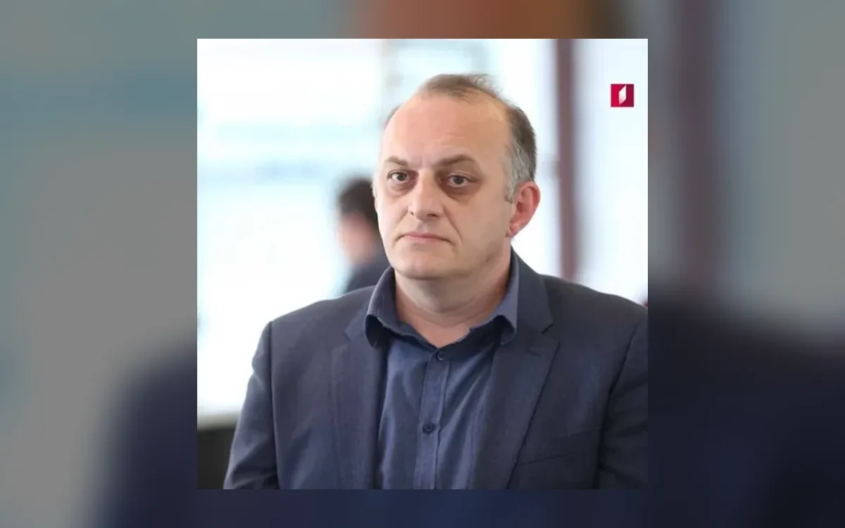 ჩადენილი დანაშაულის აღიარების და მონანიების გათვალისწინებით, ოთხი ოქტომბრის ძალადობრივი აქციის ორგანიზატორები მურთაზ ზოდელავა და ლაშა ბერიძე ციხეს სავარაუდოდ ოთხ ნოემბერს დატოვებენ. „ქრონიკის“ სიუჟეტი