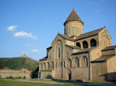 რელიგიის საკითხთა სახელმწიფო სააგენტო საქართველოს მართლმადიდებელ ეკლესიასა და მრევლს სვეტიცხოვლობას ულოცავს