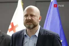 ზურაბ ჯაფარიძე თურქეთის აეროპორტში დააკავეს
