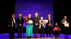 საქართველოს განათლების მინისტრის მოადგილემ ონისა და ამბროლაურის მუნიციპალიტეტების ღვაწლმოსილ პედაგოგებს განსაკუთრებული წვლილისთვის მადლობის სიგელები გადასცა
