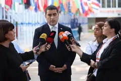 შალვა პაპუაშვილი: “ნინო ლომჯარია იყო 2024 წელს საქართველოს არჩევნებზე ბრიუსელის მხრიდან ჰიბრიდული თავდასხმის და ჩარევის იარაღი. ფინანსდებოდა ბრიუსელიდან, სხვადასხვა ევროპული ფონდიდან იმისთვის, რომ გარედან მომხდარიყო საქართველოს არჩევნებში ჩარევა”