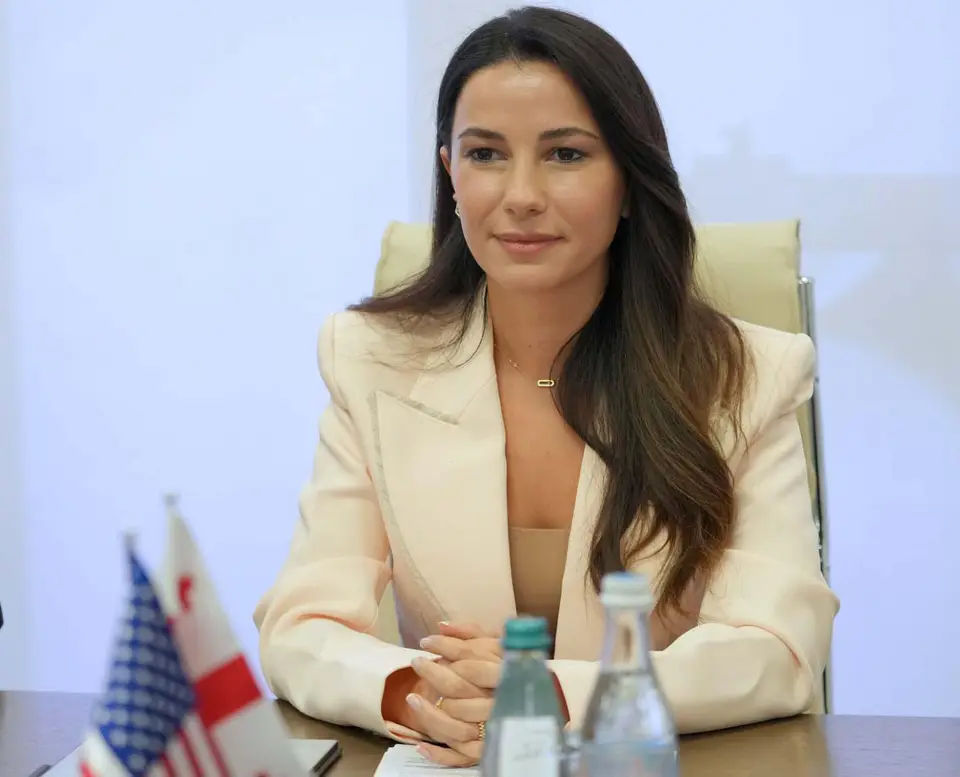 მარიამ ქვრივიშვილი არაბთა გაერთიანებულ საამიროებში ვიზიტზე - განსაკუთრებული აქცენტი გაკეთდა ქვეყნებს შორის ვაჭრობის გაძლიერებაზე, რაც ხელს შეუწყობს ქართული პროდუქციის ექსპორტს არაბთა გაერთიანებულ საამიროებში