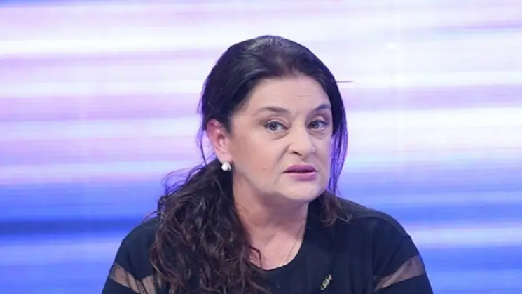 ხათუნა ხოფერია სალომე ზურაბიშვილს: ბიძინას შვილები "წინა პლანზე" იყვნენ და იქნებიან ერის მოამაგე მამასთან ერთად, ხალხთან ერთად სამშობლოს ასაღორძინებლად და არა როგორც პოლიციელების მკვლელები და უცხო ქვეყნის სპეცსამსახურების დაფინანსებული პროექტის ნაწილი