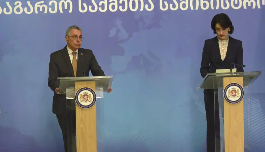 ეუთო-ს თავმჯდომარე მაკა ბოჭორიშვილს - რამდენიმე კვირის შემდეგ მინისტრთა საბჭოს სხდომაზე გელით და მოგესალმებით ლუგანოში ისე თბილად, როგორც თქვენ მიმიღეთ დღეს