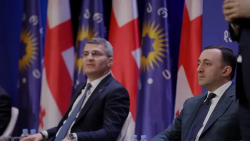 ,,სავარაუდოდ, ივანიშვილის გამოძიება იმაზე მუშაობს, რომ ყველაფერი მამუკა მდინარაძეს შეტენონ და ამ ბრალდებით ირაკლი ღარიბაშვილთან გაუშვან“ – ლაშა ფარულავა
