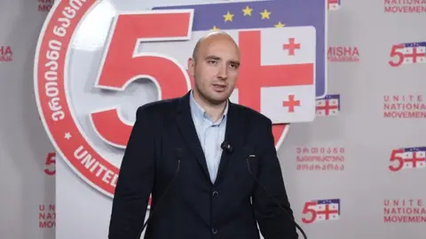"სამწუხაროდ, მათ ძალიან ბევრი შეცდომა აქვთ დაშვებული" - ირაკლი ფავლენიშვილი ევროკავშირის ელჩზე