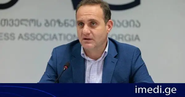 ლევან ვეფხვაძე: კომპანიები სტაბილურად გრძნობენ თავს, რადგან იციან, რომ სებ-ის რეზერვი არსებობს და გარკვეული შოკები, თუ რაიმე წარმოიქმნება ჩვენს გარშემო, ეს რეზერვები საშუალებას მოგვცემს, რომ ძალიან მშვიდობიანად გავიაროთ ნებისმიერი მსგავს შოკთან დაკავშირებული პრობლემები