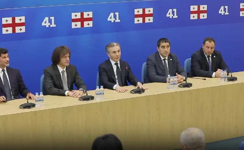 “ოცნების” შეხვედრა ივანიშვილთან – კადრები უმრავლესობის სხდომიდან