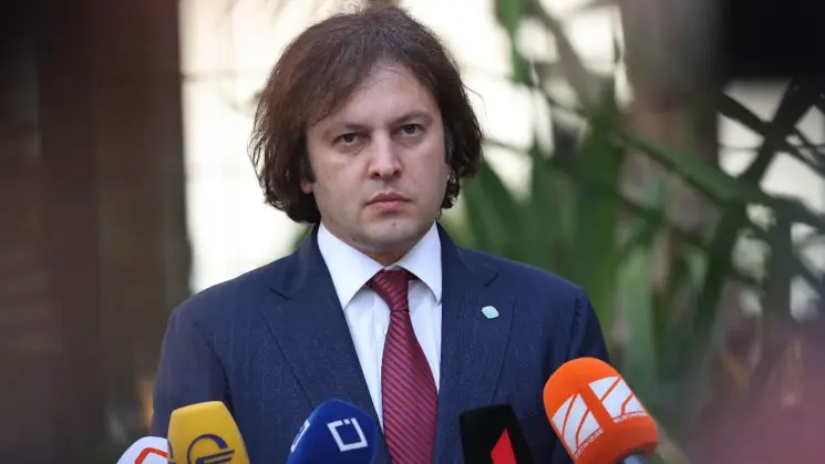 პრემიერი ევროკავშირთან ურთიერთობაზე: ნაბიჯები ორივე მხრიდან უნდა გადაიდგას და გვაქვს ძალიან მკაფიო და მარტივი შეთავაზება - დავიწყოთ დიალოგი