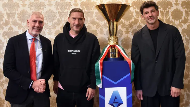 კახა კალაძე "ფეხბურთის ოქროს კვირეულის" ფარგლებში საქართველოში იტალიის ელჩს და ფრანჩესკო ტოტის შეხვდა