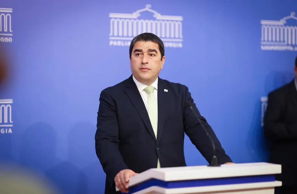 შალვა პაპუაშვილი – ევროკავშირის წევრ ქვეყნებში ბრიუსელის დიქტატი მოქმედებს, ის ძალადობა, რომელსაც ვხედავთ ევროპის სხვადასხვა ქალაქის ქუჩებში, ამ პოლიტიკის შედეგია
