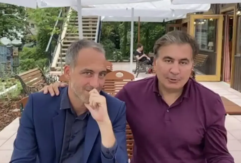 „საფრანგეთში მკვეთრად გაიზარდა, ჩემი უახლოესი მეგობრის, რაფაელ გლუქსმანის რეიტინგი“ – სააკაშვილი