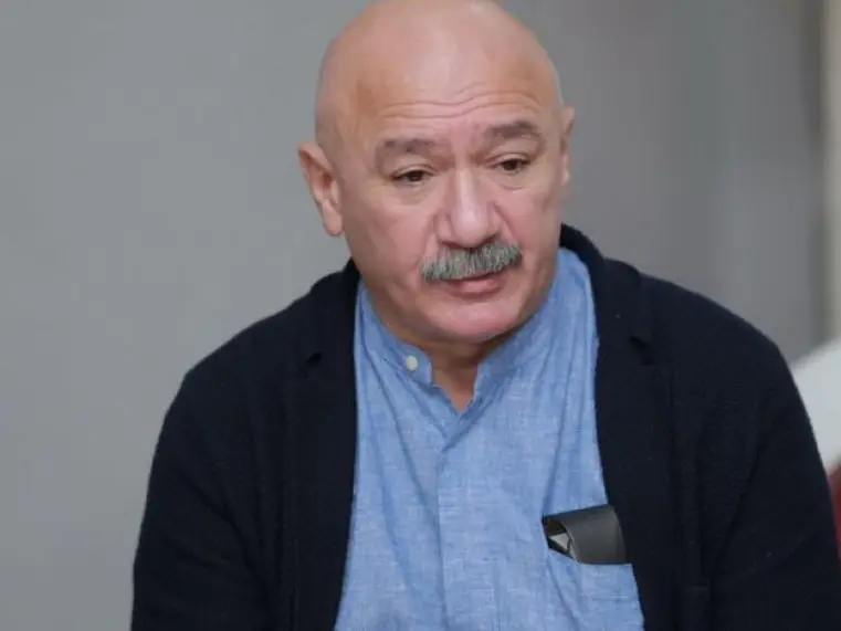 ,, ისემც მაგათ კრიჟანგ ახლობლებს შეურცხვებათ ცხვირები” – ვასილ მაღლაფერიძე