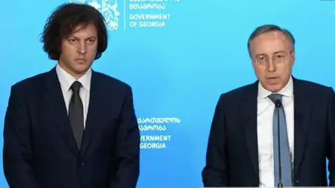“ოცნება” რუსეთთან არაფორმალური დიალოგის რანგს და მანდატს ზრდის