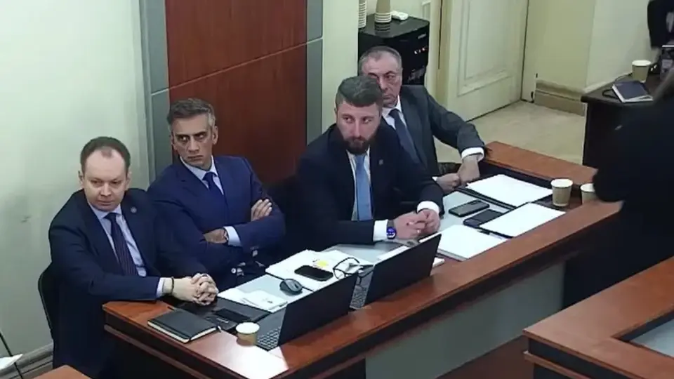 „ოცნების“ დეპუტატებს „ქოცად“ მოხსენიება შეურაცხყოფად მიაჩნიათ,