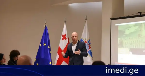 თბილისის საკრებულოს სახელდებისა და სიმბოლიკის კომისიის თავმჯდომარემ, ლევან აბაშიძემ, ერთწლიანი მუშაობის ანგარიში წარადგინა