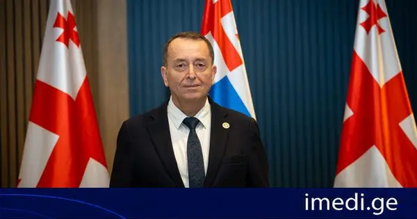 ილია ვერძაძე: საფრანგეთის სენატში 348 წევრია. როდესაც საქმე ქვეყნის უსაფრთხოებას შეეხო, სენატმა ე.წ. „რუსული კანონი“ 340 ხმით 0-ის წინააღმდეგ დაამტკიცა. აი, რატომ არ გვყავს საქართველოში რეალური ოპოზიცია! ეს ფაქტი ზუსტად აჩვენებს, რატომ არის აუცილებელი საკონსტიტუციო სასამართლოში მიმდინარე პროცესი