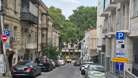 ₾7.5 მილიონით მეტი წინა წელთან შედარებით - პარკირების დარღვევებისთვის გადახდილი ჯარიმები 69%-ით გაიზარდა