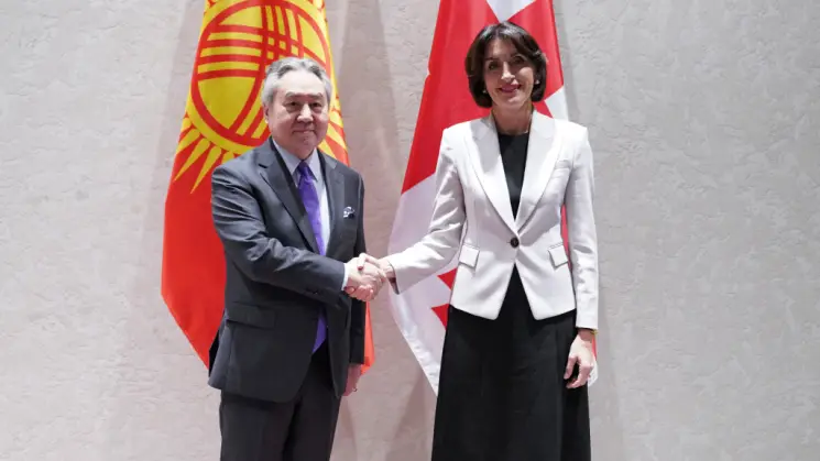 მაკა ბოჭორიშვილი ყირგიზეთის რესპუბლიკის საგარეო საქმეთა მინისტრს ჟეენბეკ კულუბაევს შეხვდა