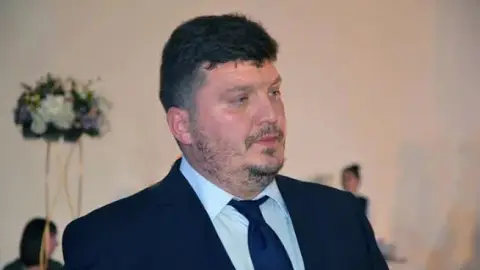 დაკავება საბოტაჟის ბრალდებით - როგორ ცდილობდა დიტო ჩუბინიძე საზოგადოების აზრით მანიპულაციას დავით გარეჯისა და ლაზარე ჯორბენაძის თვითმკვლელობის თემებით