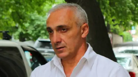 საპროცესო გარიგება და პირობითი მსჯავრი - თამაზ ელიზბარაშვილი საპატიმროდან გათავისუფლდა