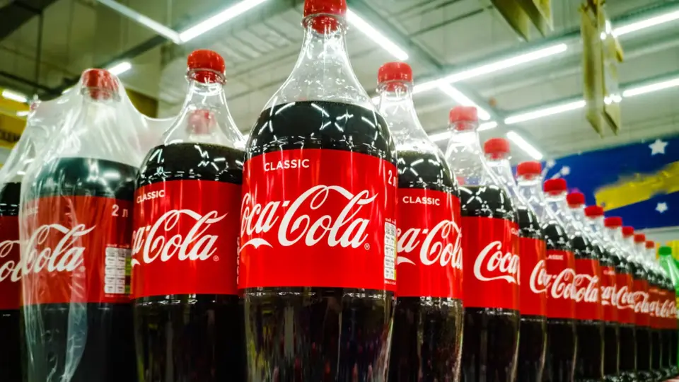 ევროკავშირის ზეწოლის შემდეგ, Coca-Cola-მ და Nestle-მ პლასტმასის ბოთლების გადამუშავებასთან დაკავშირებული...