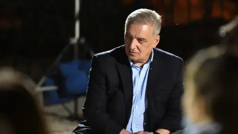 "ჩვენ პოლიტიკურ პარტიებს ვეღარ ვხედავთ, ეს არის რევოლუციური, შეთქმულთა ჯგუფები, რომლებიც საკუთარი ქვეყნის წინააღმდეგ მოქმედებენ" - გიორგი ვოლსკი