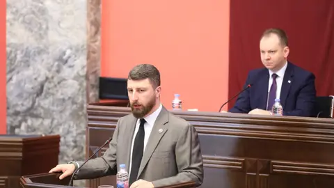 არჩილ გორდულაძე: "ნაცმოძრაობა" შედგება არა 1, 2 ან 3 პარტიისგან, არამედ ისინი ე.წ. პარტიებად დაშლილი ერთი იდეოლოგიის ძალები არიან, რომლებიც იბრძვიან კონსტიტუციური წყობილების წინააღმდეგ ქართველი ხალხის ნების საწინააღმდეგოდ, გარე პატრონებისგან დავალებით