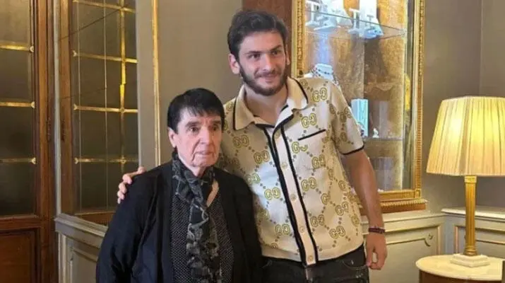 "დაბრუნდები ისე მაგრად, როგორც დიდ ჩემპიონს ეკუთვნის!" - ნონა გაფრინდაშვილმა ხვიჩა კვარაცხელიას მიმართა