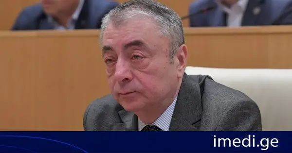 თენგიზ შარმანაშვილი: სააკაშვილი იმას კი არ ამტკიცებს, მე მაქვს ის ძალა, რომ ჩემს გარშემო გაერთიანდეთ, ჩვენი პატრონები რომ გეუბნებიან, იმათ დაუჯერეთო. ეს იმის ლუსტრაციაა, რომ აბსოლუტურად დამოკიდებულები არიან სახელმწიფოს ფარგლებს გარეთ მიღებულ გადაწყვეტილებებზე