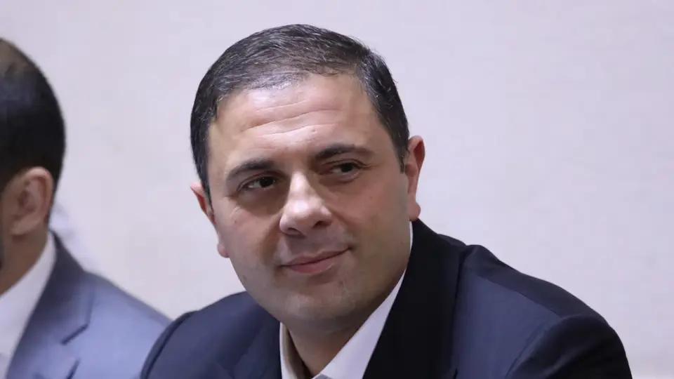 რომეო მიქაუტაძეს საპროცესო შეთანხმება გაუფორმეს: ჩამოართვეს ქონება, დააჯარიმეს