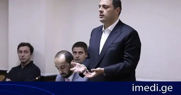 პროკურატურა: რომეო მიქაუტაძემ აღიარა ჩადენილი დანაშაული, ითანამშრომლა გამოძიებასთან, მოინანია, აანაზღაურა ზიანი და პროკურატურას საპროცესო შეთანხმების გაფორმების თაობაზე მომართა, რაც სასამართლომ დაამტკიცა