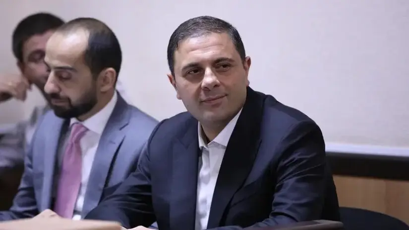 მადრიდის სახლი, მანქანები, ოქროს ზოდები... - რომეო მიქაუტაძეს ₾5.6 მილიონის ქონება ჩამოერთვა