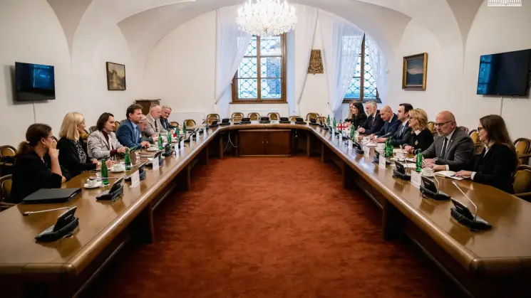 საქართველოს საპარლამენტო დელეგაცია ჩეხეთის პარლამენტში შეხვედრებს მართავს