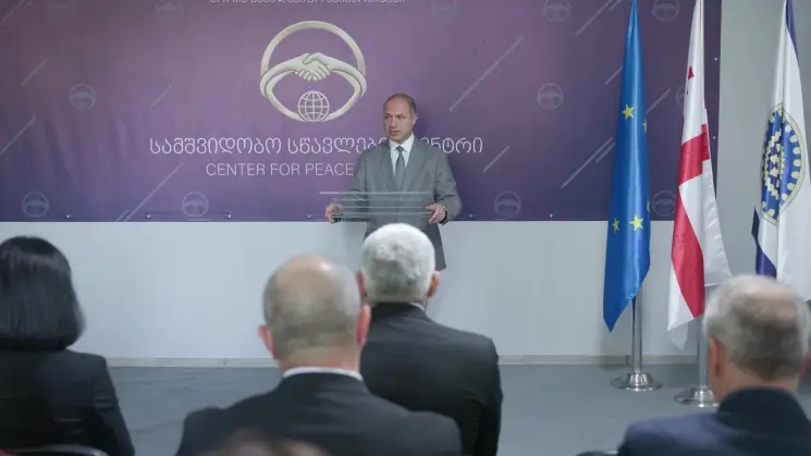 განათლების მინისტრმა და შერიგებისა და სამოქალაქო თანასწორობის საკითხებში სახელმწიფო მინისტრმა, გორის სახელმწიფო უნივერსიტეტში სამშვიდობო სწავლების ცენტრი გახსნეს​
