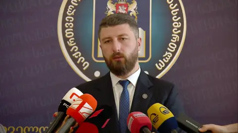 არჩილ გორდულაძე საკონსტიტუციო სარჩელის განხილვაზე: არც ერთი ოპოზიციური პარტია არ არის მზად, რომ სხდომებზე სამართლებრივად იმსჯელონ და სხვადასხვა შუამდგომლობით პროცესის გაჭიანურებას ცდილობენ