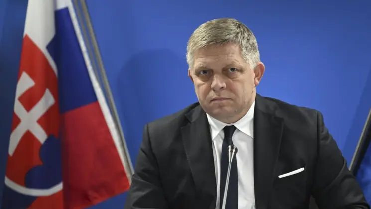 "არ მინდა სლოვაკეთი მე-5 მუხლის ამოქმედების გამო რაიმე სამხედრო კონფლიქტში აღმოჩნდეს ჩართული" - რობერტ ფიცო