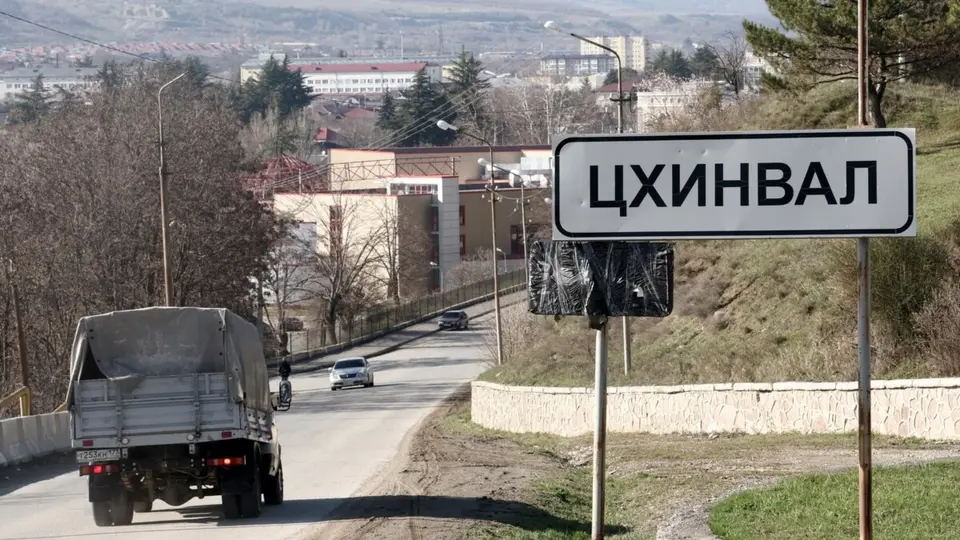 ოკუპირებულ ცხინვალის რეგიონში ე.წ. პრეზიდენტს ირჩევენ
