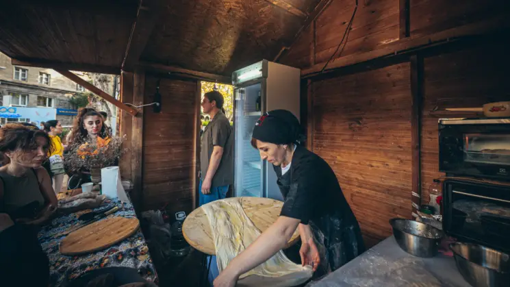 თბილისში ქართული გულსართიანი ცომეულის ფესტივალი "თბილისი ფუდ-გენი 2026" გაიმართა