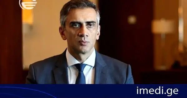 გიორგი კახიანი საკონსტიტუციო სასამართლოში გამართულ პროცესზე: ისეთი შთაბეჭდილება დამრჩა, რომ შუამდგომლობების დიდი ნაწილი იყო მხოლოდ იმისთვის, რომ შუამდგომლობა დარქმეოდა და პროცესი გაჭიანურებულიყო. შუამდგომლობათა უმეტესობა სამართლებრივად დაუსაბუთებელი და უსაფუძვლო იყო