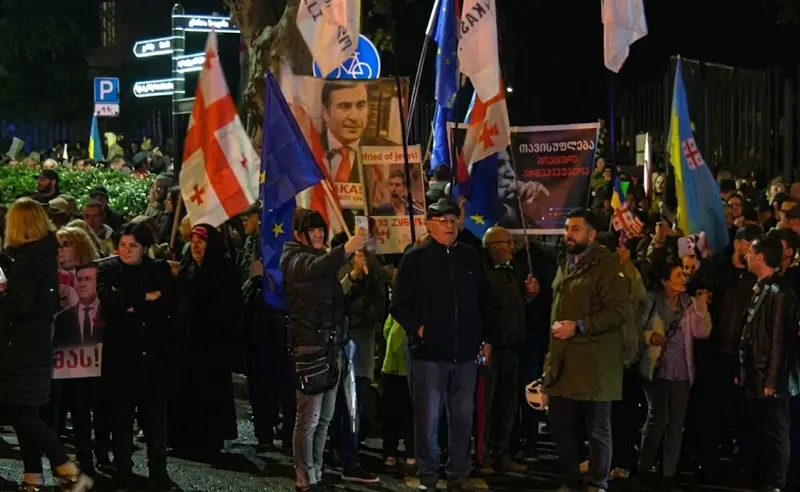 „საქართველო ივანიშვილის გარეშე“ – თსუ-თან საპროტესტო აქცია იმართება