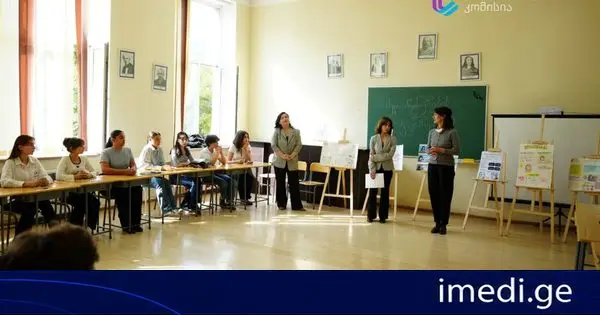 საქართველოს მასშტაბით სკოლებში მედიაწიგნიერების დღე აღინიშნა