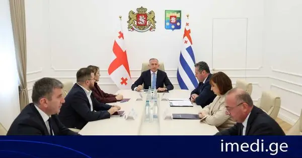 აჭარის ავტონომიური რესპუბლიკის ეკონომიკური საბჭოს სხდომაზე რეგიონის ეკონომიკური განვითარებისა და საინვესტიციო საქმიანობის ხელშეწყობის საკითხები განიხილეს