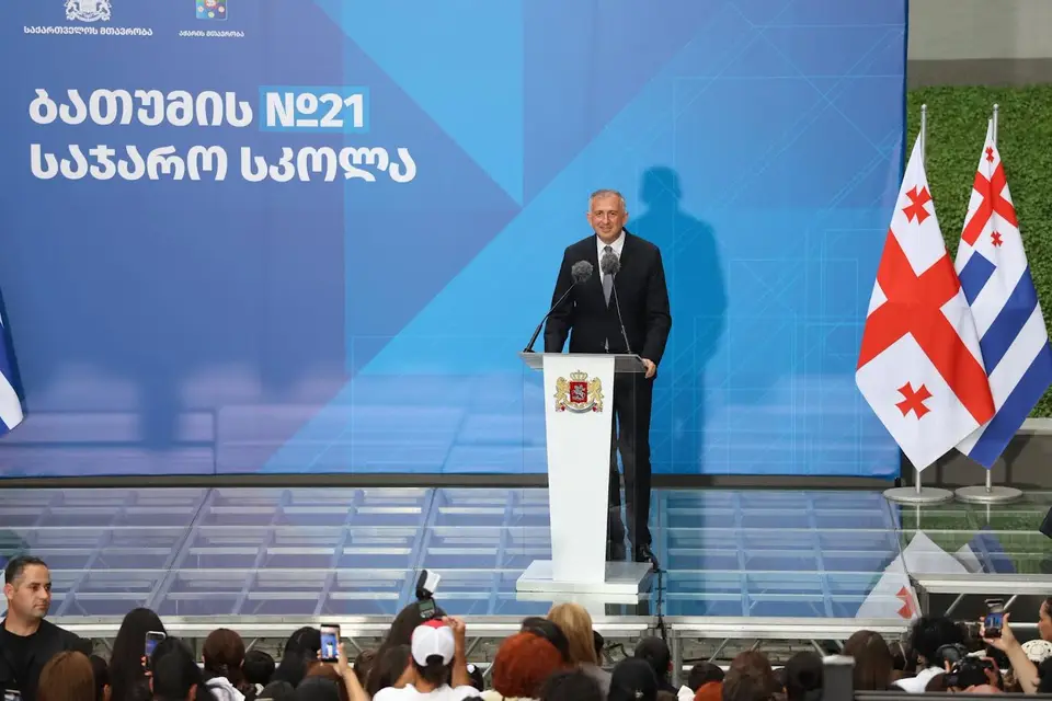 ზურაბ პატარაძე – დღეს აჭარის მომავლის ახალი ისტორია იწერება, ბათუმში ახალი 21-ე საჯარო სკოლა გაიხსნა