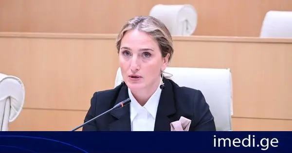 მარიამ ლაშხი: მინდა მადლობა ვუთხრა საქართველოს 66 ათასზე მეტ მასწავლებელს - თქვენ ხართ აკადემიური ცოდნის მატარებლები, პროფესიონალები, რომლებიც ბავშვის წარმატებას საკუთარ წარმატებად განიცდით