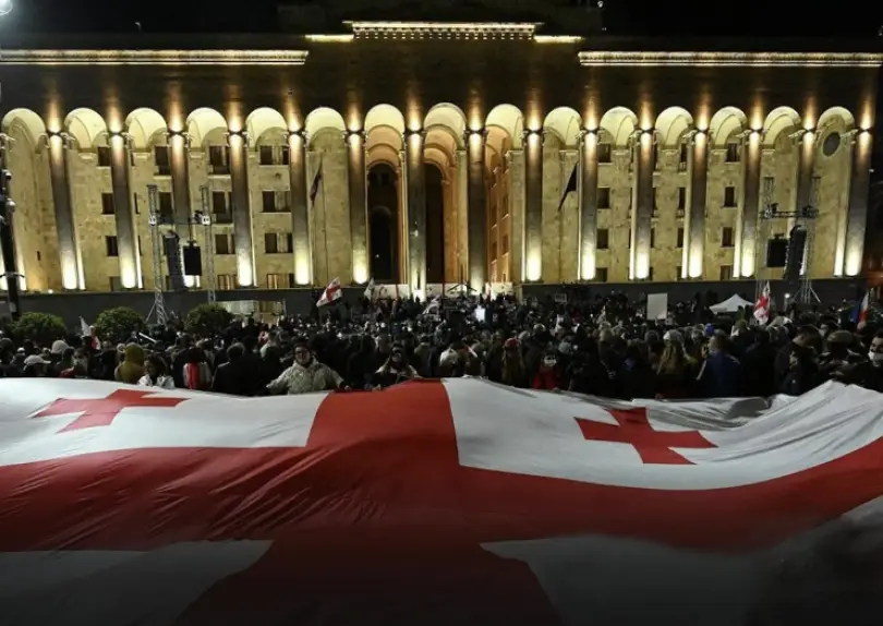 გამჭვირვალობა: საპარლამენტო არჩევნებიდან 2 წლის შემდეგ დემოკრატიის მდგომარეობა გაუარესდა
