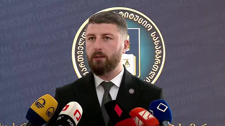 "ლევან ბეჟაშვილი საუბრობს, როდესაც პარტია გაუქმდება, ავტომატურად უქმდება ამ პარტიის მიერ წარდგენილი პარლამენტის წევრების მანდატებიო, რაც ტყუილია" - არჩილ გორდულაძე