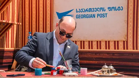 საქართველოს ფოსტის გენერალურ დირექტორს 9 მრჩეველი ჰყავდა, მათ სამუშაო აღწერილობები არ ჰქონდათ – აუდიტი