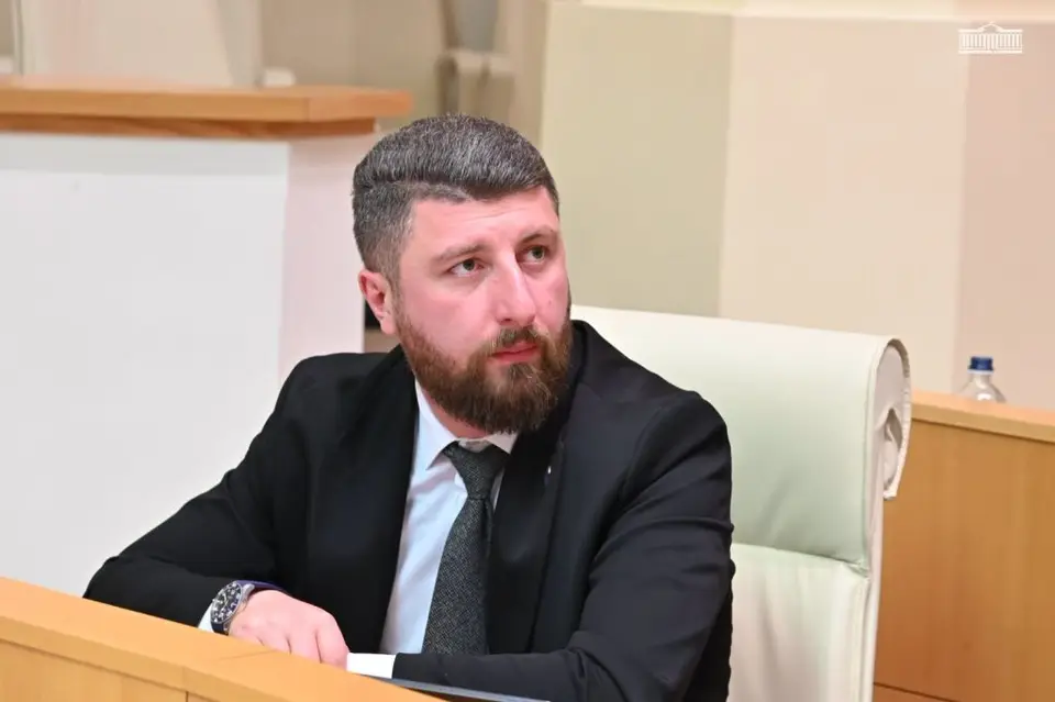 არჩილ გორდულაძე: „ტყუილია, თითქოს „ქართულ ოცნებას“ პარტიების გაუქმება პოლიტიკური თანამშრომლობის გამო სურს“